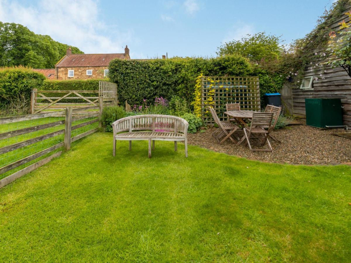 Brook Cottage Stearsby Exterior photo